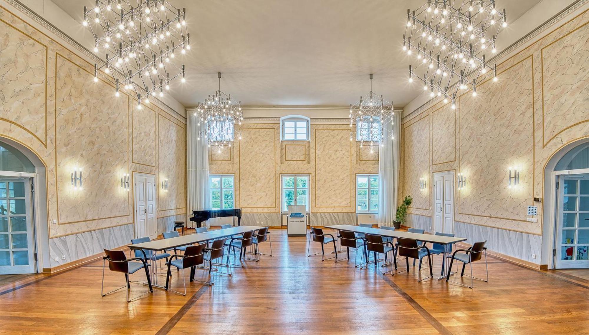 Holly Gmbh Ferienwohnungen Bad Alexandersbad Dış mekan fotoğraf